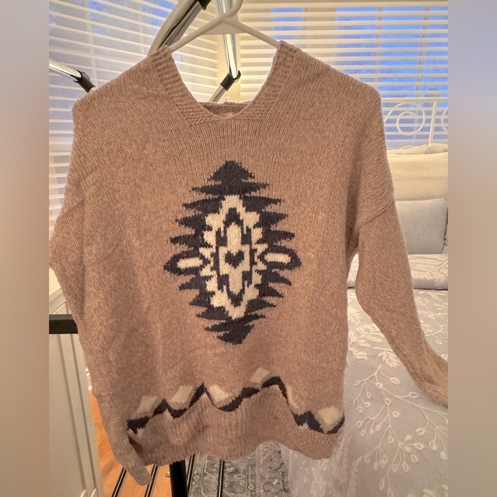 Abercrombie Kids - Geometric Pattern Sweater